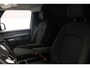 Volkswagen ID. Buzz Cargo Bulli Edition 286pk 79 kWh | Stuurverwarming | Glasslook | Navigatie | Trekhaak | OpenClose-pakket | Sidesteps | Comfort-tussenwand