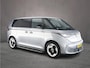 Volkswagen ID. Buzz Cargo Bulli Edition 286pk 79 kWh | Stuurverwarming | Glasslook | Navigatie | Trekhaak | OpenClose-pakket | Sidesteps | Comfort-tussenwand