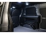 Volkswagen ID. Buzz Cargo Bulli Edition 286pk 79 kWh | Stuurverwarming | Glasslook | Navigatie | Trekhaak | OpenClose-pakket | Sidesteps | Comfort-tussenwand