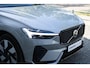 Volvo XC60 T6 Automaat Plug-in Hybride AWD Ultimate Dark Panoramadak met schuif-/kantelfunctie| Verwarmbare voorstoelen, achterbank en stuurwiel | Premium audio by Harman Kardon | Rondom zichtcamera | Elektrisch bedienbare voorstoelen met geheugen | Apple carplay/Android auto | DAB | BLIS | 20 inch lichtmetalen velgen