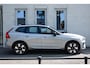 Volvo XC60 T6 Automaat Plug-in Hybride AWD Ultimate Dark Panoramadak met schuif-/kantelfunctie| Verwarmbare voorstoelen, achterbank en stuurwiel | Premium audio by Harman Kardon | Rondom zichtcamera | Elektrisch bedienbare voorstoelen met geheugen | Apple carplay/Android auto | DAB | BLIS | 20 inch lichtmetalen velgen
