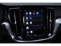 Volvo V60 B3 MILD HYBRID AUT. ESSENTIAL | Google Maps navigatie | Parkeercamera | Apple Carplay | Verwarmbaar stuurwiel | Verwarmbare voorstoelen | Buitenste zitplaatsen achter verwarmbaar |