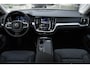 Volvo V60 B3 MILD HYBRID AUT. ESSENTIAL | Google Maps navigatie | Parkeercamera | Apple Carplay | Verwarmbaar stuurwiel | Verwarmbare voorstoelen | Buitenste zitplaatsen achter verwarmbaar |