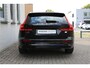 Volvo V60 T6 Plug-In Hybrid Aut. AWD Plus Dark | Onyx Black Metallic | 360° camera | BLIS | Adapt. Cruise Control | Elek. Bed. stoelen met memory | Google-Maps navigatie | Glazen pook | Verwarmbare voor- en achterstoelen | Harman Kardon premium audio | Leder-pakket