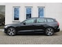 Volvo V60 B3 Mild Hybrid Essential Edition | Trekhaak semi elektrisch inklapbaar | Verwarmbare voorstoelen | Verwarmbaar stuurwiel | Apple carplay/Android auto| DAB | 18 inch lichtmetalen velgen