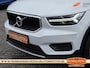 Volvo XC40 1.5 T3 Momentum Pro Aut., ad. cruise, trekh., LED kopl., virtual cockpit