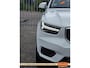 Volvo XC40 1.5 T3 Momentum Pro Aut., ad. cruise, trekh., LED kopl., virtual cockpit