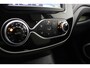 Renault Captur 0.9 TCe Limited Navigatie | Trekhaak | 1200 KG Trekgewicht | Cruise Control | Start/Stop Knop | Lichtmetalen Velgen | Parkeer Sensoren Achter |