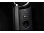 Renault Captur 0.9 TCe Limited Navigatie | Trekhaak | 1200 KG Trekgewicht | Cruise Control | Start/Stop Knop | Lichtmetalen Velgen | Parkeer Sensoren Achter |