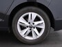 Volkswagen Golf 1.5 eTSI R-Line Aut. Style | LED | Stoel + stuurverwarming | ACC | PDC  07-2020 76.689 KM
