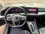 Volkswagen Golf 1.5 eTSI R-Line Aut. Style | LED | Stoel + stuurverwarming | ACC | PDC  07-2020 76.689 KM