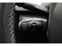 Peugeot 2008 1.2 VTi Allure Pack Premium Plus 82PK | Stoel Verwarming | Navigatie | Cruise Control | Climate Control | Lichtmetalen Velgen | Parkeer Sensoren Achter |