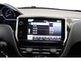 Peugeot 2008 1.2 VTi Allure Pack Premium Plus 82PK | Stoel Verwarming | Navigatie | Cruise Control | Climate Control | Lichtmetalen Velgen | Parkeer Sensoren Achter |