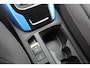 Volkswagen T-Roc 1.5 TSI Style 1.5 TSI 150pk, Navigatie, PDC V+A, Zwart Dak, 17", Virual Cockpit, All Weather banden.