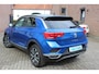 Volkswagen T-Roc 1.5 TSI Style 1.5 TSI 150pk, Navigatie, PDC V+A, Zwart Dak, 17", Virual Cockpit, All Weather banden.