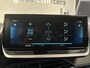 Peugeot e-2008 EV GT 50 kWh | Apple Carplay | Verwarmde voorstoelen | Snellaad functie | Keyless Entry |