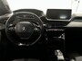 Peugeot e-2008 EV GT 50 kWh | Apple Carplay | Verwarmde voorstoelen | Snellaad functie | Keyless Entry |