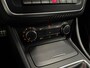 Mercedes-Benz A-klasse 180 AMG, Airco, Parkeersensoren, LED, Climate Control, Navigatie, 18" Lichtmetalen Velgen
