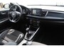 Kia Rio 1.0 TGDI GT-Line Navigatie/Cruise control/Achteruitrijcamera/Apple carplay/Stoelverwarming/Stuurverwarming/Climate control/Keyless/DAB/Lane assist/17'' Lichtmetalen velgen.