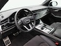 Audi SQ8 4.0 TFSi 507 Pk Automaat quattro | Matrix LED | B&O | Panorama Dak | Trekhaak | Stoel en Stuur Verwarming | Carbon Interieur | Camera | Elektrische Achterklep | 23 Inch | 79.797 Km