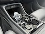 Volvo XC40 2.0 B4 AWD Ultimate Dark | Facelift | Leder | Memory | Panorama-schuifdak | 360° Camera | Harman/Kardon | Keyless Entry | Stuur + Stoel verwarming |