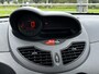 Renault Twingo 1.2 Authentique | CENTRALE VERGENDELING | ELEKTR. RAMEN | AIRCO | APK tot 05-2026