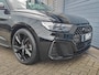 Audi A1 30 TFSI S edition | 2023 | RS6 velgen | Black on Black | LED Matrix | Keyless | CarPlay | Privacy glass