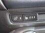 Mazda 2 1.5 Skyactiv-G Luxury | Stuur-/stoelverwarming | Camera | Apple Carplay/Android Auto | Navi | Dodehoek detectie | Clima | 16" LM | Cruise |