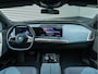 BMW iX xDrive40 - Sportpakket - Pano - Trekhaak - Soft Close - Driving Ass Prof - Lasers