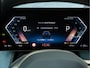 BMW iX xDrive40 - Sportpakket - Pano - Trekhaak - Soft Close - Driving Ass Prof - Lasers