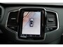 Volvo XC90 T8 Plug-in hybrid AWD Ultra Dark Verwarmbare voorstoelen | Massagefunctie voorstoelen | Verwarmbaar stuurwiel | Ventileerbare voorstoelen | Verwarmbare achterbank | Premium Audio by Bowers & Wilkins | Panoramadak | Luchtvering | Rondom zichtcamera | 22 inch Lichtmetalen velgen | Semi elektrische trekhaak