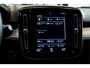 Volvo XC40 1.5 T4 Plug-in Hybrid 155kW/211pk DCT7 Inscription Exp. FACELIFT! CLIMA + ADAPT.CRUISE + BLIS + NAVI SENSUS + LANE ASSIST + SPORTSTOELEN + KEYLESS ENTRY&GO + EL.ACHTERKLEP + CAMERA + PD-GLASS + PARKSENSOREN V&A + 18" LM-VELGEN!!