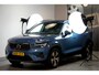 Volvo XC40 1.5 T4 Plug-in Hybrid 155kW/211pk DCT7 Inscription Exp. FACELIFT! CLIMA + ADAPT.CRUISE + BLIS + NAVI SENSUS + LANE ASSIST + SPORTSTOELEN + KEYLESS ENTRY&GO + EL.ACHTERKLEP + CAMERA + PD-GLASS + PARKSENSOREN V&A + 18" LM-VELGEN!!