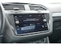Volkswagen Tiguan 1.5 TSI Highl. Bus R | 3X R-Line | Pano | Trekhaak | Adap. Cruis