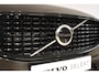 Volvo XC60 T6 350PK Automaat Plug-in Hybrid AWD Ultimate Dark / Navigatie / Luchtvering / 360 Camera / Adaptieve Cruise Control / Bowers&Wilkins / Stuur & Stoelverwarming / Elektr. Achterklep / Schuifdak / Trekhaak