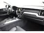 Volvo XC60 T6 350PK Automaat Plug-in Hybrid AWD Ultimate Dark / Navigatie / Luchtvering / 360 Camera / Adaptieve Cruise Control / Bowers&Wilkins / Stuur & Stoelverwarming / Elektr. Achterklep / Schuifdak / Trekhaak