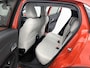Fiat 600 600e EV La Prima 54 kWh 156 pk | Navigatie | Achteruitrijcamera | Kunstlederen Bekleding | Verwarmde Voorstoelen | Elektrische Achterklep met Sensor | LED Koplampen | Dodehoek Detectie | Adaptieve Cruise Control | 18" Lichtmetalen Velgen | Apple Carplay/Android Auto |
