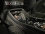 Volvo XC40 T4 Recharge R-Design | Schuifdak | Stoel en Stuurwielverwarming | Parkeercamera | Standkachel met Volvo On Call App | Leder alcantara bekleding met wit stiksel | Zitting verlenging voorstoelen | Cruise Control | 19 Inch | Keyless Drive | Parkeersensoren v .