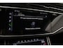 Audi Q8 60 TFSI e Pro Line S Comp. | B&O Adv. | Adv. Onderstel | Head up | Pano | Carbon | Trekhaak | 4-Wiel besturing | HD-Matrix | Nardo | S-Stoelen | Alcantara | 23 inch |