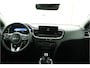 Kia Ceed Sportswagon 1.0 T-GDi DynamicPlusLine DEMO - Stoel/Stuur verwarming - Navigatie - Automatische achterklep - Achteruitrij camera - Apple Carplay/Android Auto - Climate control - Fabrieksgarantie t/m 26-06-2032
