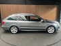 Skoda Superb Combi 1.8 TSI Navi PDC Climate BiXenon Keyless LM velgen Trekhaak 1e Eigenaar NL auto