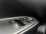 Hyundai i10 1.0 Comfort | Achterbank in delen neerklapbaar | Airco | Armsteun voor
