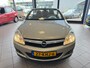 Opel Astra TwinTop 1.8 Enjoy LEDER NAP 100% OND. APK 4-26 BJ 2009 !!!
