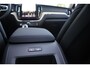 Volvo XC60 T6 Plug-in hybrid AWD Plus Dark | Luchtvering | Adaptieve Cruise Control met Pilot Assist | Panoramadak met schuif/-kantelfunctie | Premium audio by Harman Kardon | Elektrische voorstoelen met geheugen | Verwarmbare voorstoelen, achterbank + stuurwiel | Head-Up Display | Apple Carplay/Android auto | 22 inch Lichtmetalen velgen