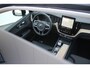 Volvo XC60 T6 Plug-in hybrid AWD Plus Dark | Luchtvering | Adaptieve Cruise Control met Pilot Assist | Panoramadak met schuif/-kantelfunctie | Premium audio by Harman Kardon | Elektrische voorstoelen met geheugen | Verwarmbare voorstoelen, achterbank + stuurwiel | Head-Up Display | Apple Carplay/Android auto | 22 inch Lichtmetalen velgen