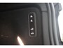 Volvo EX90 Twin Motor Performance Ultra 7p. 517pk 111 kWh | | Luchtvering | Adaptieve Cruise Control met Pilot Assist | Premium audio by Bowers & Wilkins | Elektrische voorstoelen + stuurwiel met geheugenfunctie | Verwarmbare voorstoelen + stuurwiel + achterbank | Panoramisch dak | Voorstoelen met massagefunctie | 360 Parkeercamera | Alarmklasse III | 4-Zone Climate Control | Head-Up Display | 22'' Lichtmetalen wielen |