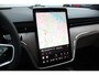Volvo EX90 Twin Motor Performance Ultra 7p. 517pk 111 kWh | | Luchtvering | Adaptieve Cruise Control met Pilot Assist | Premium audio by Bowers & Wilkins | Elektrische voorstoelen + stuurwiel met geheugenfunctie | Verwarmbare voorstoelen + stuurwiel + achterbank | Panoramisch dak | Voorstoelen met massagefunctie | 360 Parkeercamera | Alarmklasse III | 4-Zone Climate Control | Head-Up Display | 22'' Lichtmetalen wielen |