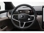 Volvo EX90 Twin Motor Performance Ultra 7p. 517pk 111 kWh | | Luchtvering | Adaptieve Cruise Control met Pilot Assist | Premium audio by Bowers & Wilkins | Elektrische voorstoelen + stuurwiel met geheugenfunctie | Verwarmbare voorstoelen + stuurwiel + achterbank | Panoramisch dak | Voorstoelen met massagefunctie | 360 Parkeercamera | Alarmklasse III | 4-Zone Climate Control | Head-Up Display | 22'' Lichtmetalen wielen |