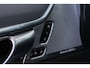 Volvo V90 T6 350pk Plug-In Hybrid Aut AWD Ultimate Dark | Headup display | Panoramadak | Trekhaak | Nappa Leder | Visual Park Assist | Bowers & Wilkens | Preconditioning | 19 Inch | All Seasonbanden | Full Led | Lederlook bekleed dashboard