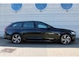 Volvo V90 T6 350pk Plug-In Hybrid Aut AWD Ultimate Dark | Headup display | Panoramadak | Trekhaak | Nappa Leder | Visual Park Assist | Bowers & Wilkens | Preconditioning | 19 Inch | All Seasonbanden | Full Led | Lederlook bekleed dashboard
